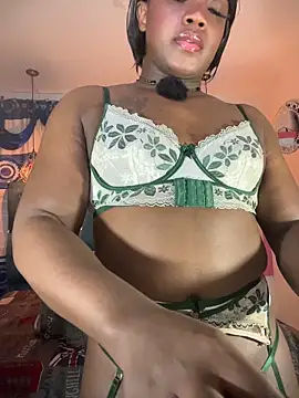 Fersecrettt  online show from June 18, 11:53 pm