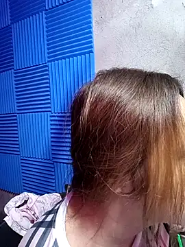AlluringModel online show from June 9, 10:14 am