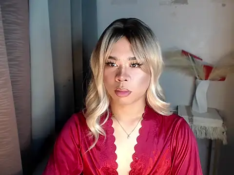 Horny HoneyX online show from July 12, 3:48 pm