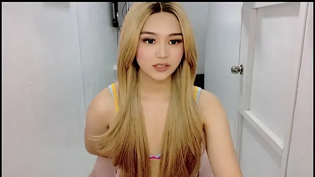 sweetsexygabbi25 online show from July 24, 12:48 pm