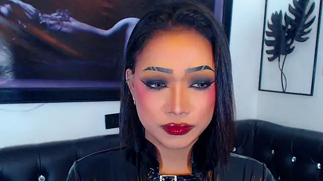 QueenOfHypnisist online show from July 24, 6:16 pm