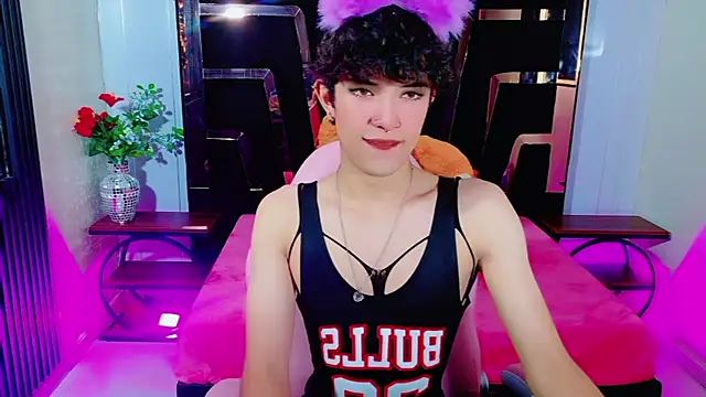 Alejandra Raven online show from July 19, 8:23 pm