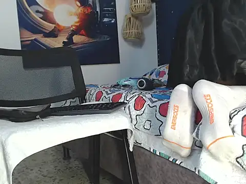 Hotchantal1 online show from June 29, 1:44 pm