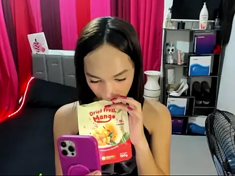 Seductive Victoria online show from July 18, 7:04 am