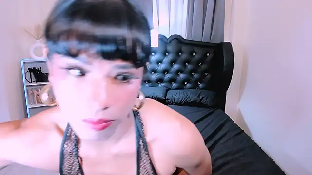 Amanda hills online show from July 14, 1:06 pm