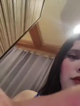 hugecock belle online show from July 18, 2:35 pm