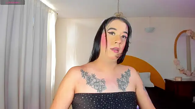 Alana  dolls  online show from July 24, 7:00 pm