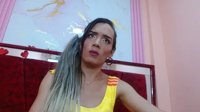 paola rabbitt sex online show from July 5, 1:22 am