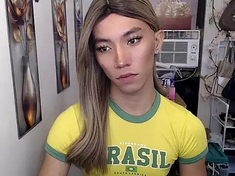 urasianfairyxx online show from July 31, 8:53 pm