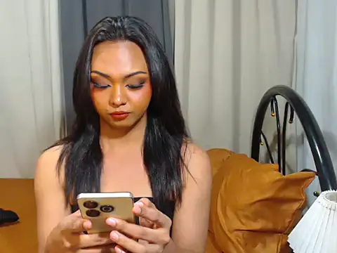 Naughty Samara online show from July 28, 7:39 pm