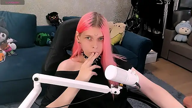 LunaPink69 online show from July 29, 1:20 pm