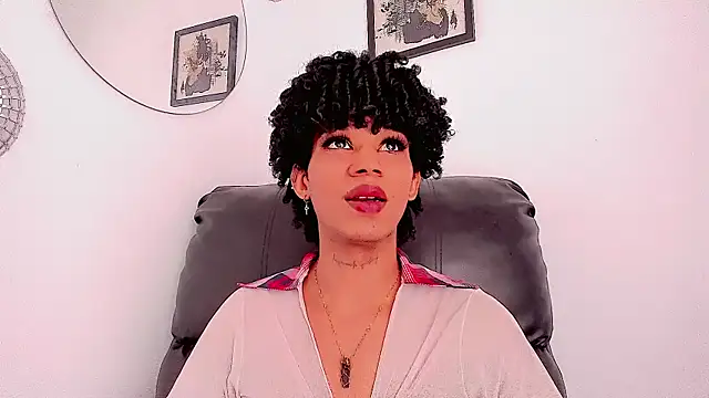 Zendalla Ebony online show from July 11, 5:01 am