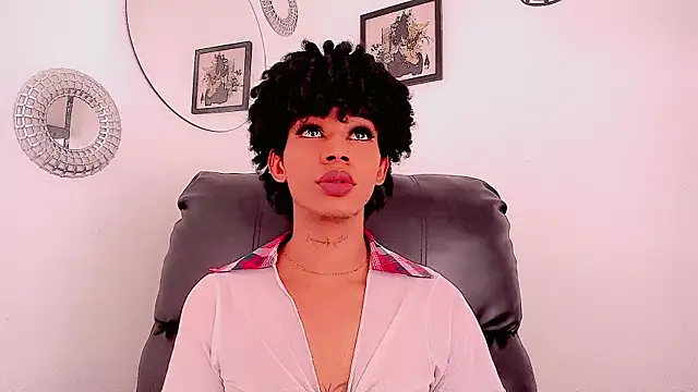 Zendalla Ebony online show from July 13, 5:43 am