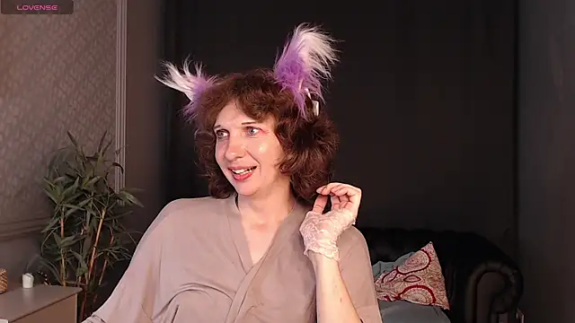 Kate Avis online show from July 26, 2:20 am