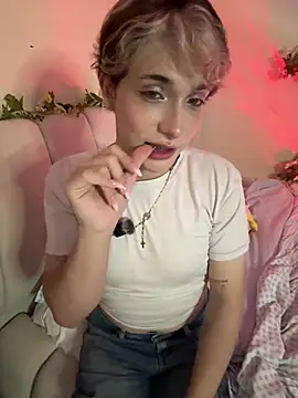 tiffannyland online show from July 30, 6:01 am