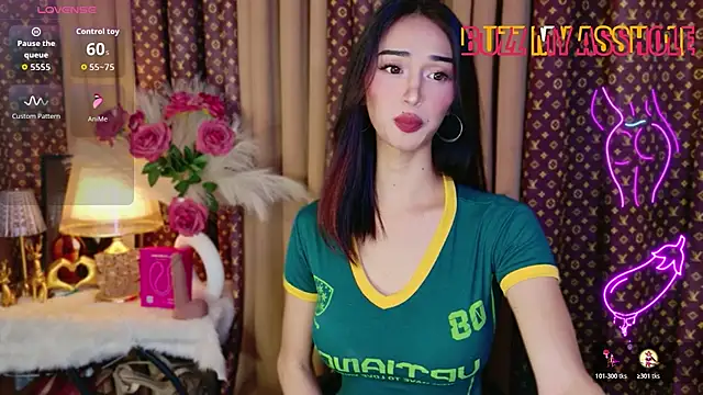 Sophia Morphy online show from August 6, 3:13 am