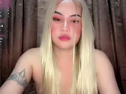callmequeen69 online show from July 28, 3:21 pm