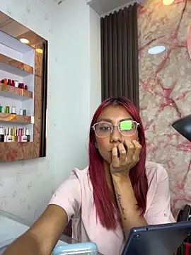 The Nails Sexx online show from July 25, 6:39 pm
