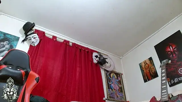 Amanda Valeska online show from June 30, 5:57 pm