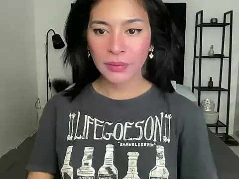 your bianca69 online show from January 12, 12:49 am