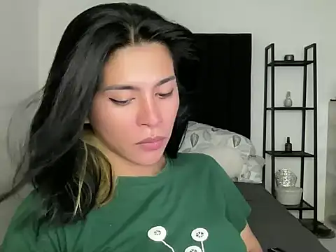 your bianca69 online show from January 24, 4:37 am