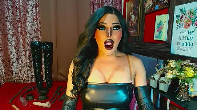 trixxielicious online show from June 26, 5:45 am