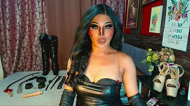trixxielicious online show from July 28, 11:17 am