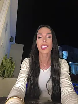Michell simons online show from July 11, 5:45 am
