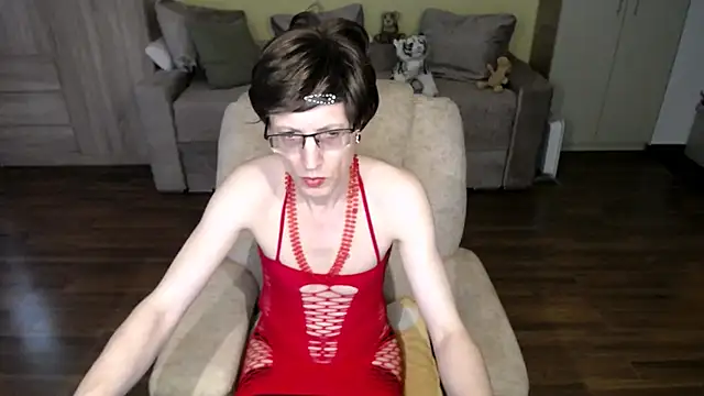 clementine online show from June 27, 9:03 am