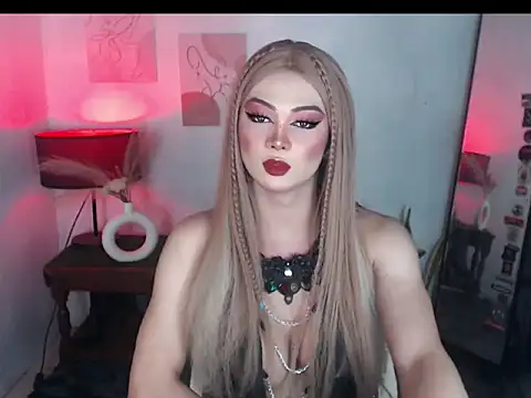 Snapshot of MagneticBeauty chatting on October 21, 4:52 pm MagneticBeauty online show from October 21, 4:52 pm