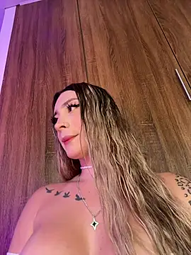 bunny bicht online show from July 23, 8:29 pm
