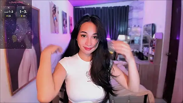 SweetLilly 18 online show from December 4, 3:54 am