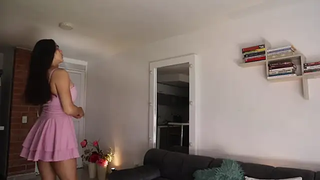  Vahos  online show from November 20, 5:24 pm