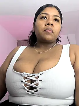 paola091 online show from November 20, 11:27 pm