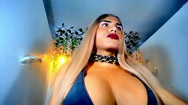 paulabigcock online show from February 14, 3:52 pm