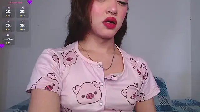 valen thompson online show from March 8, 1:58 pm