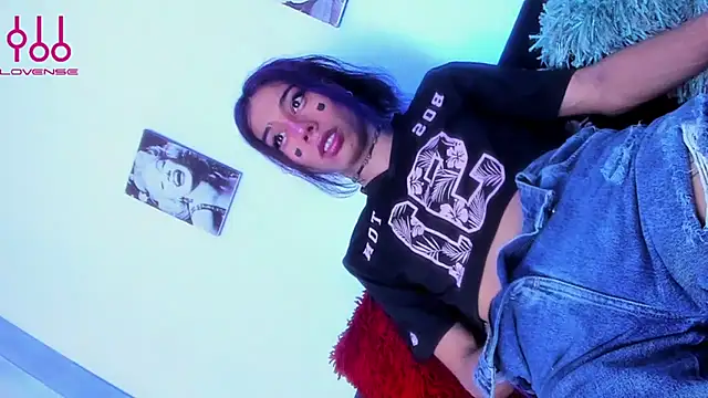 Sammybitchx online show from July 12, 12:53 pm