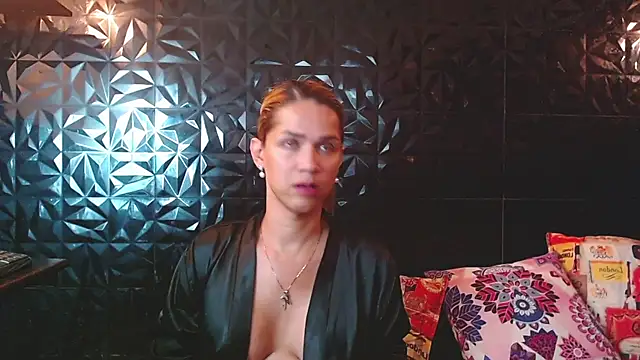 PINK  LOLA1 online show from June 11, 2:53 am