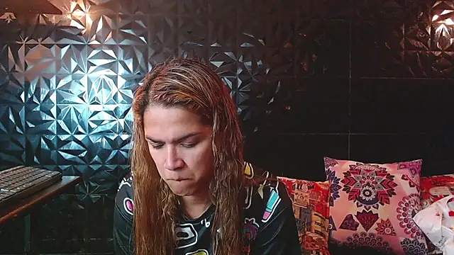 PINK  LOLA1 online show from June 22, 11:34 pm