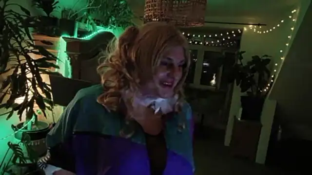 Sissy LiaXXX online show from March 1, 12:50 am