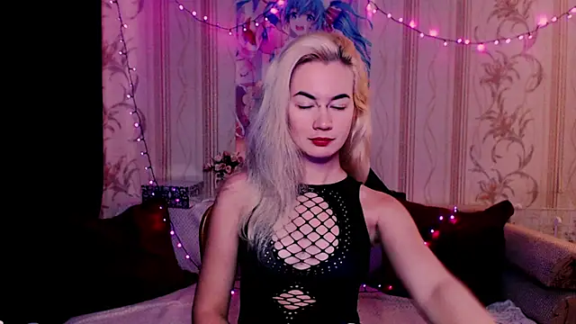 xxxcharismaaa online show from July 7, 5:54 am
