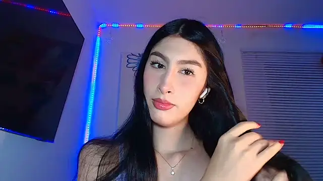 valeria gonzales  online show from April 19, 1:17 am