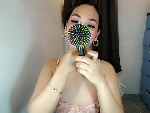 Webcumcutie online show from July 21, 3:53 am