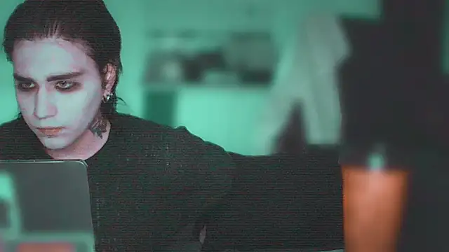 sademobeer online show from April 9, 4:24 pm