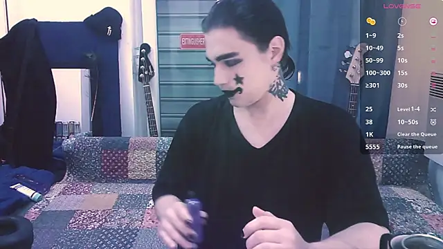 sademobeer online show from June 22, 2:48 am