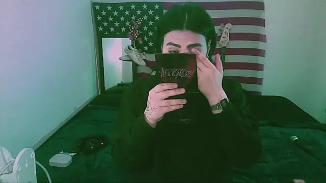 sademobeer online show from July 25, 8:34 am