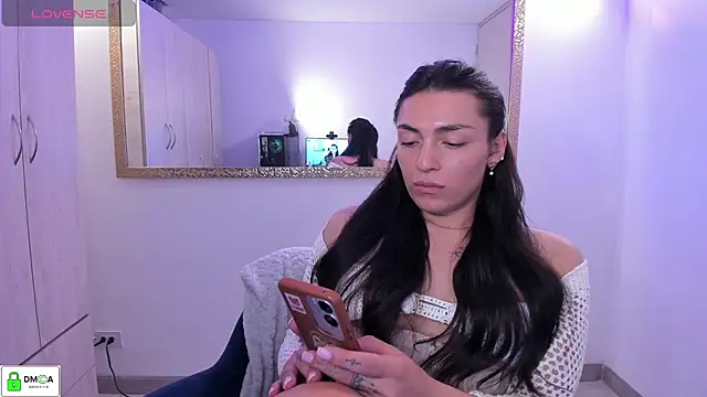 EricaVanderhill online show from February 11, 1:35 am