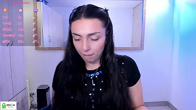 EricaVanderhill online show from April 3, 1:59 am