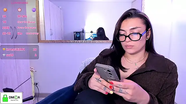 EricaVanderhill online show from July 16, 1:22 am
