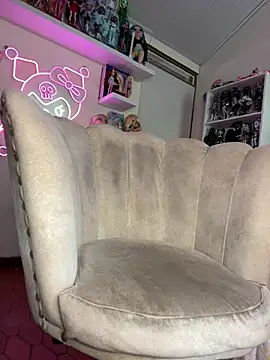 devlin nurmi online show from March 9, 9:07 pm